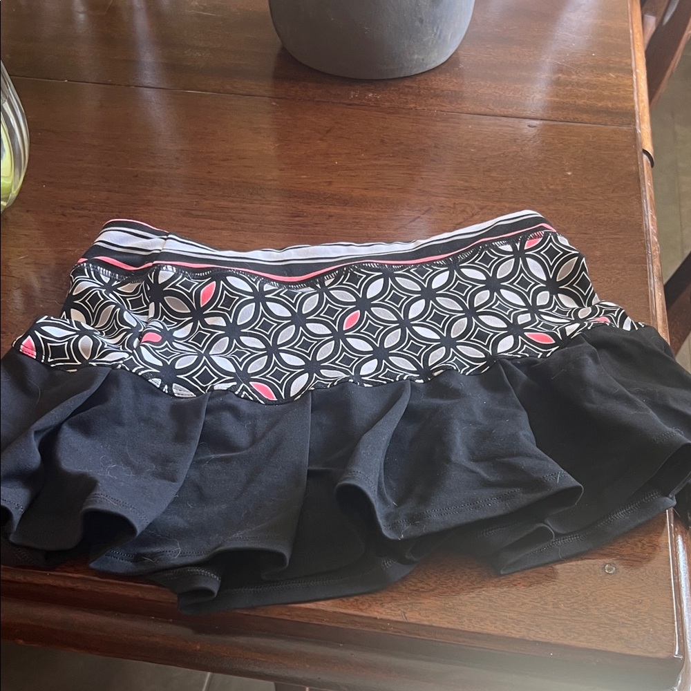 Trina Turk Black and Pink Geometric Mini Skirt